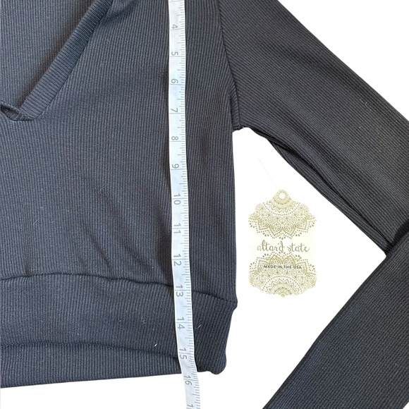 Altar’d State Black Ribbed Collared Crop Top Long Sleeve NWT Small - Picture 6 of 6